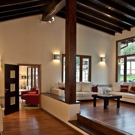 Monasterio Hotel Boutique San Carlos de Bariloche Esterno foto