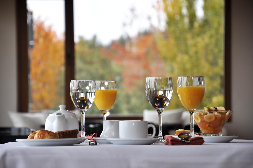 Monasterio Hotel Boutique San Carlos de Bariloche Esterno foto
